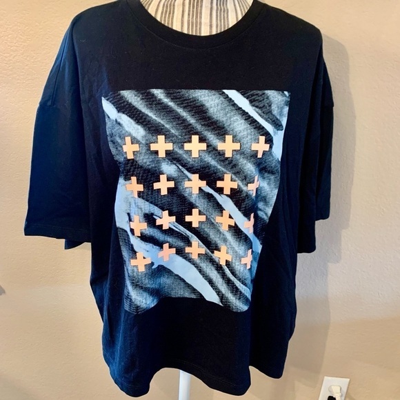 NWT BP + Wildfang Tee 1X Black 100% Organic Cotton Light Blue Peach Plus Print - Picture 1 of 13